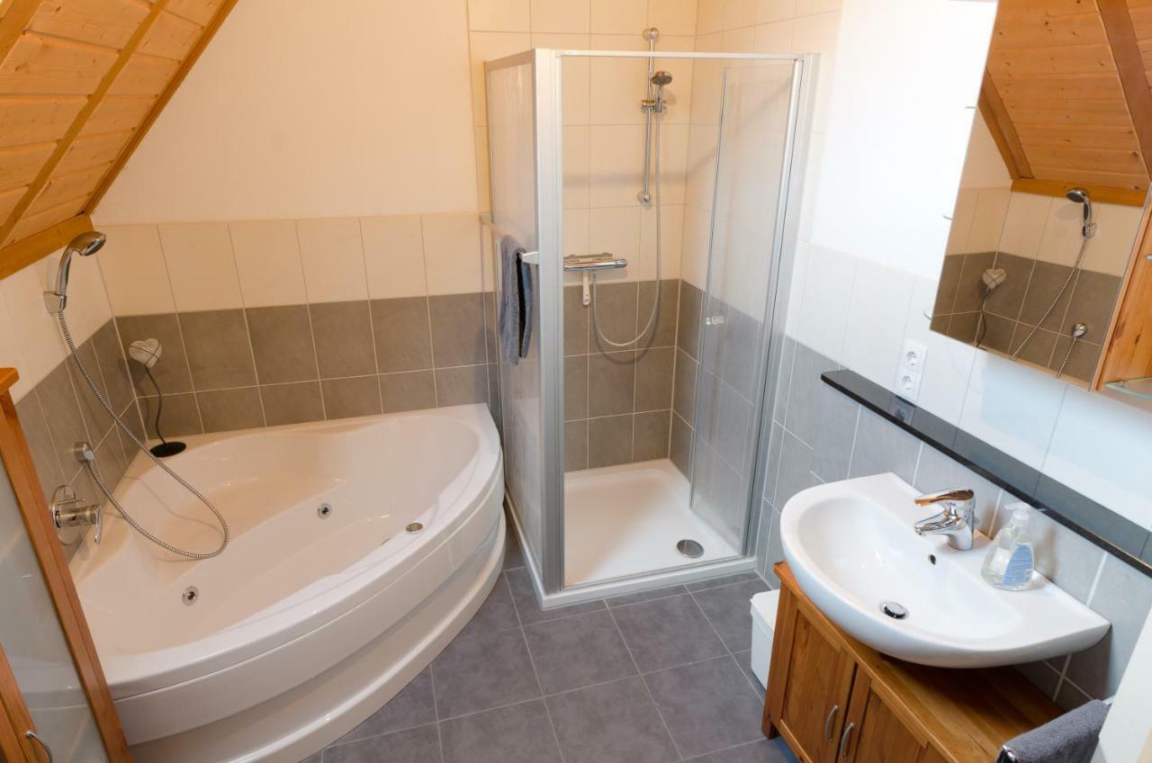 Ferienwohnung Pforte 7 Dalheim Luaran gambar